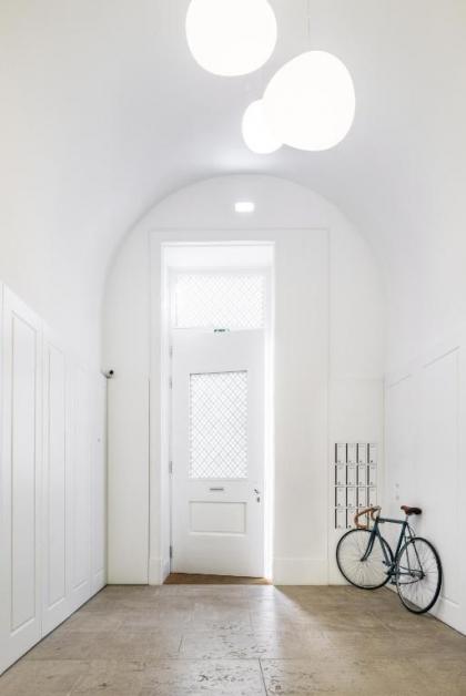The Lisboans Apartments - image 10