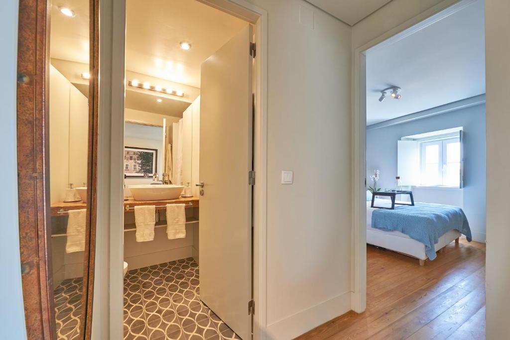 Lisbon Five Stars Apartments Bica - image 7