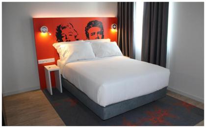 Star inn Lisbon Airport - image 2