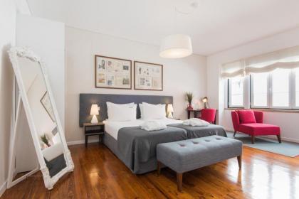 Feels Like Home Bica Prime Suites - image 16