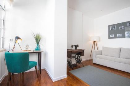 Feels Like Home Bica Prime Suites - image 19
