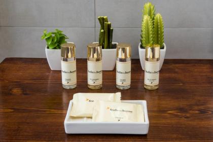Feels Like Home Bica Prime Suites - image 2