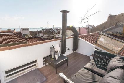 LovelyStay - Cais Apartment River View - image 1