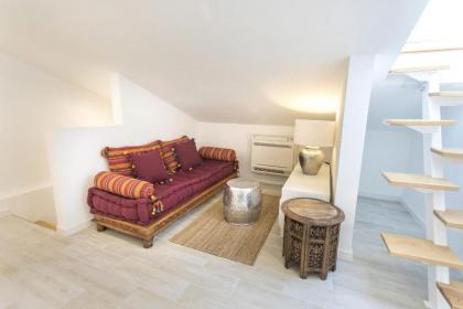 LovelyStay - Cais Apartment River View - image 13