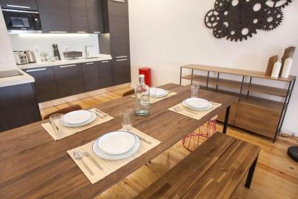 LovelyStay - Cais Apartment River View - image 20