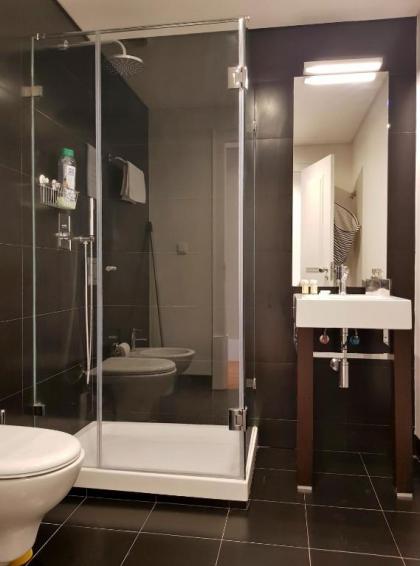 Lisbon Finestay Bica Apartment - image 13