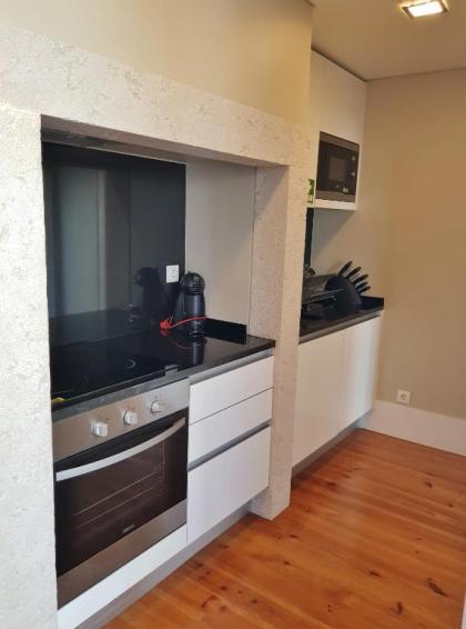 Lisbon Finestay Bica Apartment - image 14