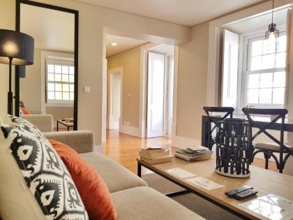 Lisbon Finestay Bica Apartment - image 5