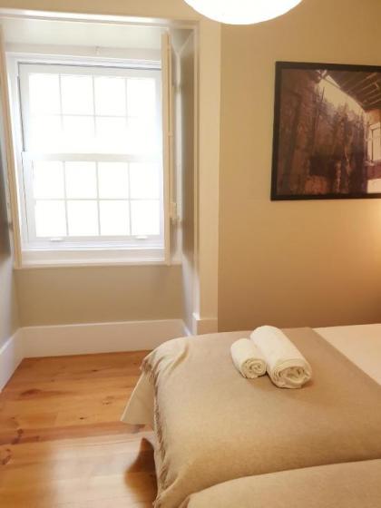 Lisbon Finestay Bica Apartment - image 8