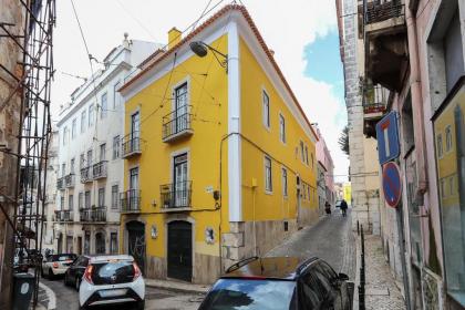 Grand Parliament Duplex by Homing - image 8