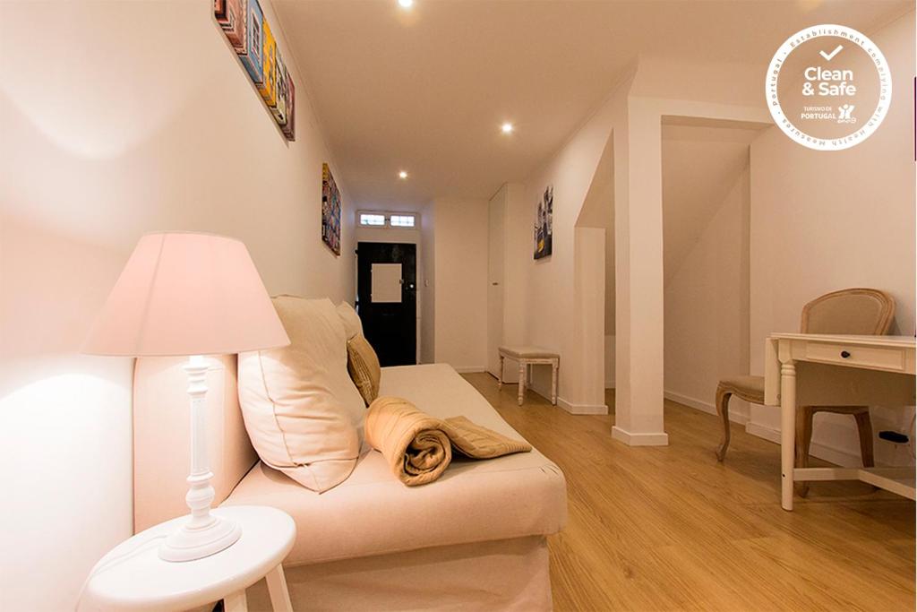 Cosy Chiado by Homing - main image