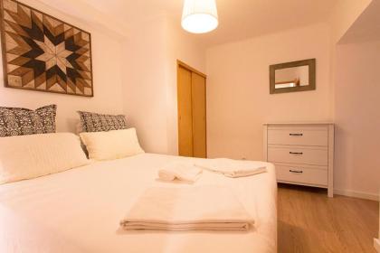 Cosy Chiado by Homing - image 12