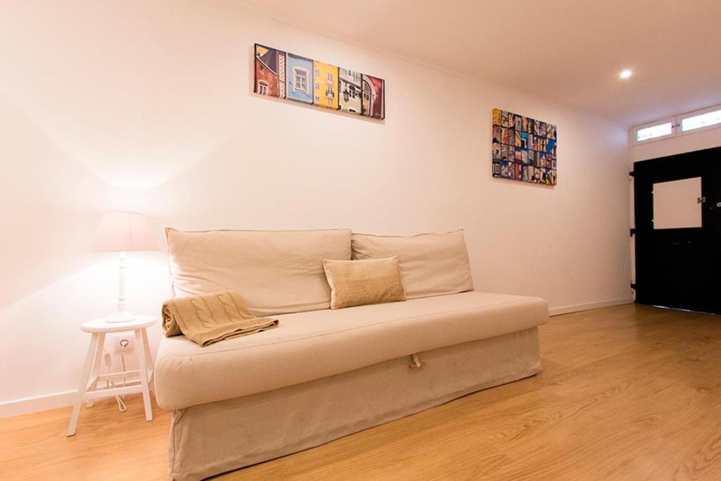 Cosy Chiado by Homing - image 6