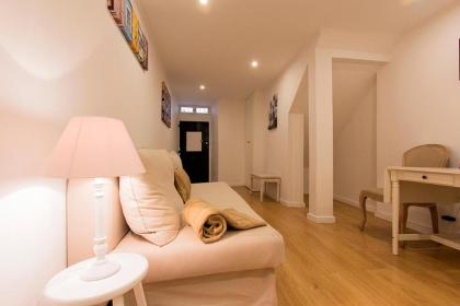 Cosy Chiado by Homing - image 7