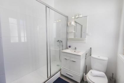 LovelyStay - Bonsai Light and Comfort flat - image 9