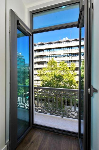 Excellent T1 in Cosmopolitan Building - image 16