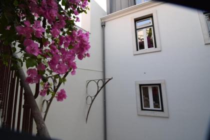 Lisbon Wine Hotel - image 4
