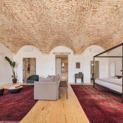 The Visionaire Apartments - image 13