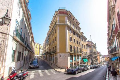 Downtown Delight by Homing - image 5