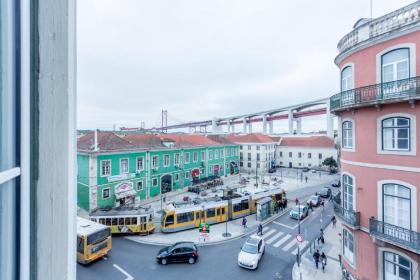 C&O Guest House Lisbon - image 2