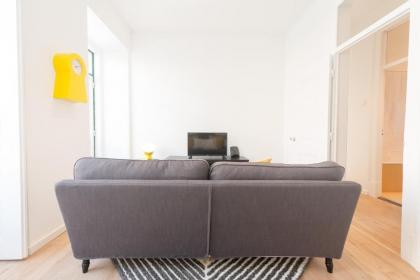 Typical Almirante by Homing - image 8