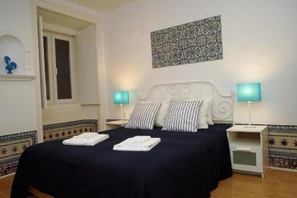 ON Flats - Alfama - image 13
