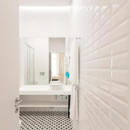 Lisbon Serviced Apartments - Chiado Emenda - image 7