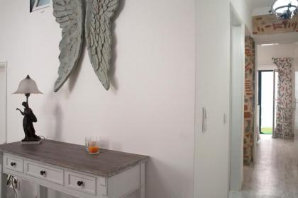 The Garden - Charming 1 Bedroom Apartment in Graça - image 9