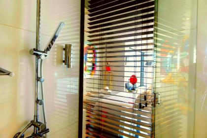 LovelyStay - Full Sky in Chiado - image 10