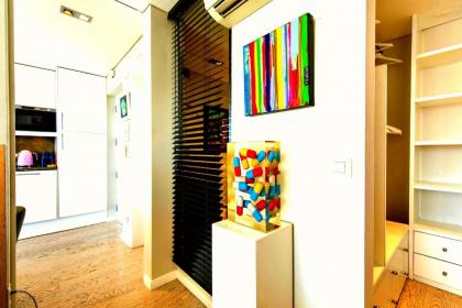 LovelyStay - Full Sky in Chiado - image 12