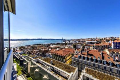 LovelyStay - Full Sky in Chiado - image 3