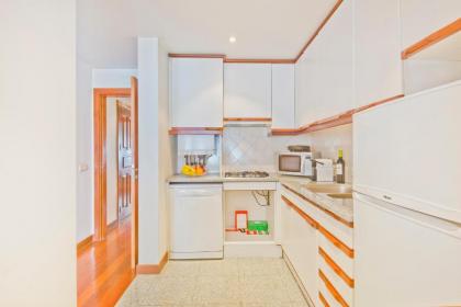 BmyGuest - Central Garage Apartment - image 16