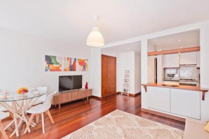 BmyGuest - Central Garage Apartment - image 17