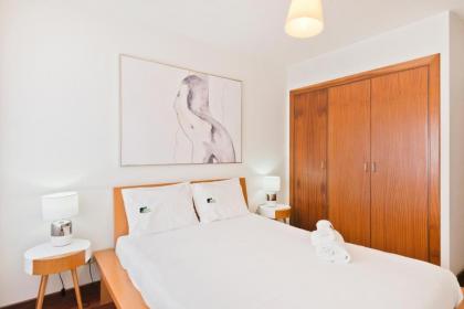BmyGuest - Central Garage Apartment - image 19