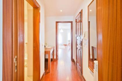 BmyGuest - Central Garage Apartment - image 7