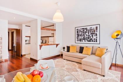 BmyGuest - Central Garage Apartment - image 8