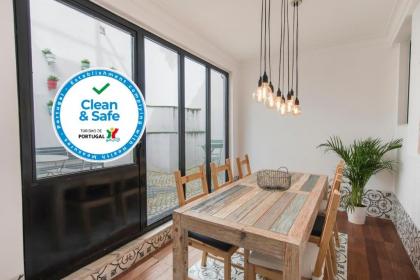 LovelyStay - Bica Patio Duplex - image 1