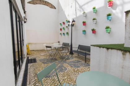 LovelyStay - Bica Patio Duplex - image 13