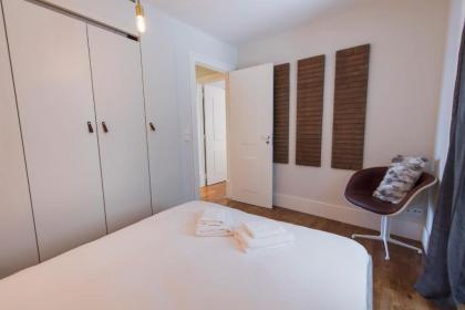 LovelyStay - Stunning Penthouse with the best views - image 9