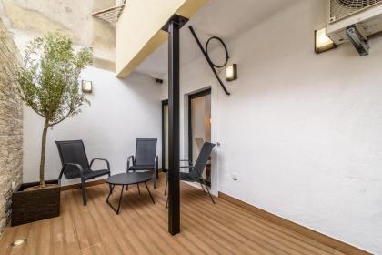 Design and comfort near Liberdade - image 18