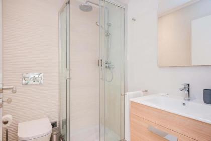 137 LuxResidence - image 12