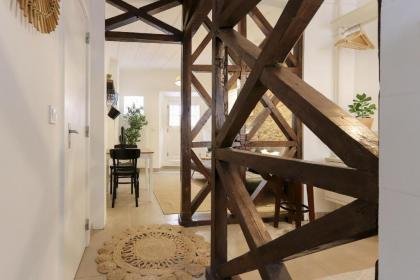Golden Castle Studio by Homing - image 18