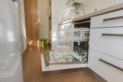 LovelyStay - 2 Bedroom Belem Wonder - image 2