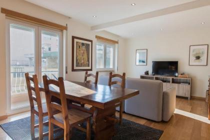 LovelyStay - 2 Bedroom Belem Wonder - image 8