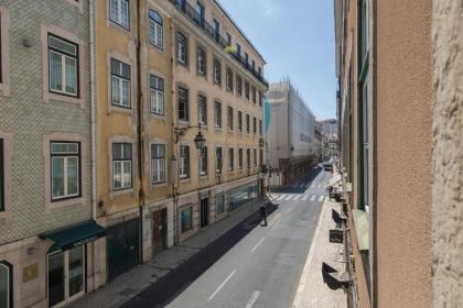 LovelyStay - Downtown Cosy Wonder - image 7