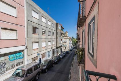 LovelyStay - Principe Real: modern and comfort! - image 15