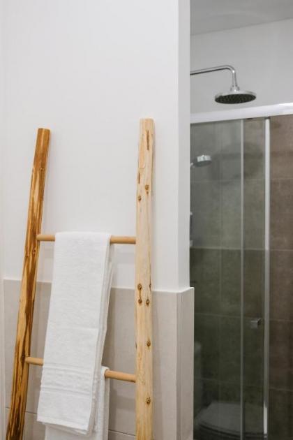 4U Lisbon Airport Suites - image 7