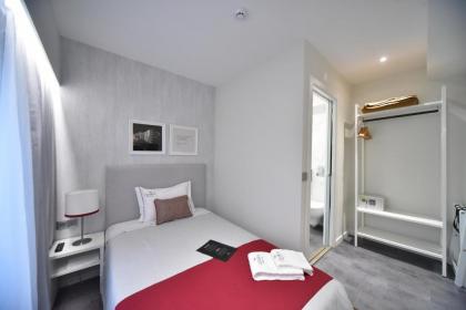 My Charm Lisbon Suites - image 15