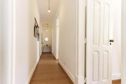 Charming Avenida by Homing - image 11