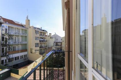 Charming Avenida by Homing - image 13